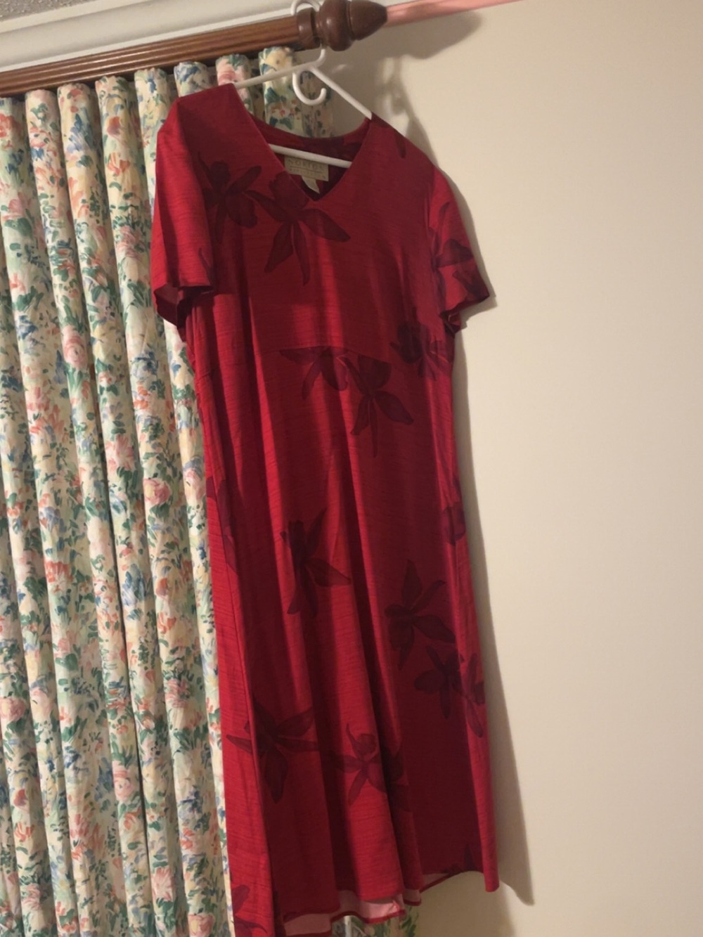 Norton McNaughton Red Floral V-Neck Dress